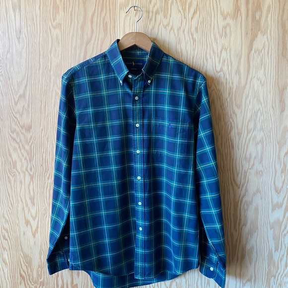 Ralph Lauren Men’s Medium Button Down - Picture 2 of 5